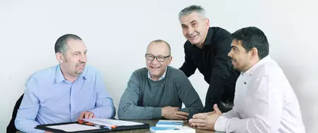 Aufnahme von 4 wichtigen Mitarbeitenden der Firma Erne surface AG